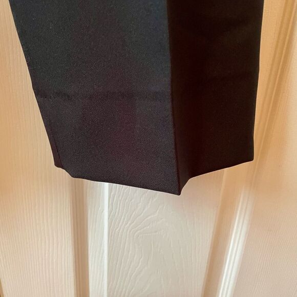 BLACK ONE BUTTON TUXEDO BY MIDTOWN MAN DIZE 46L EUC - Picture 9 of 12